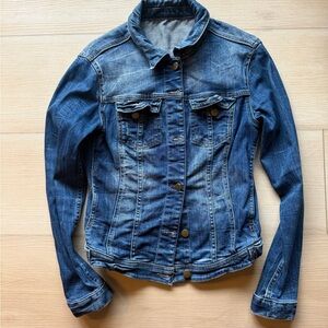1975 Denim Jacket